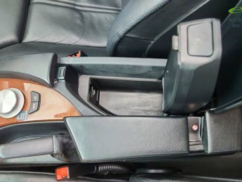 Used 2006 BMW M5 image 51