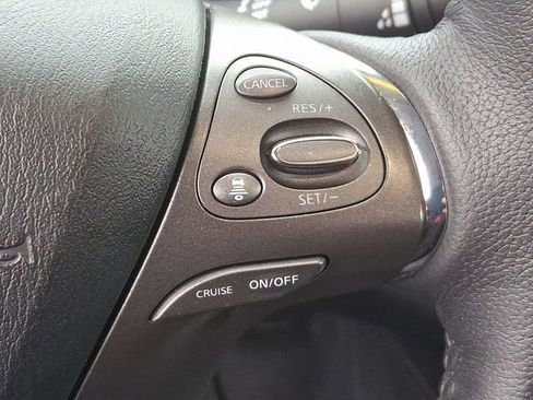 Used 2023 Nissan Murano SL image 22