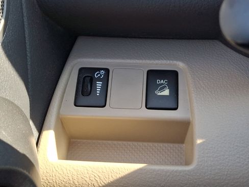 Used 2011 Toyota RAV4 Limited image 23