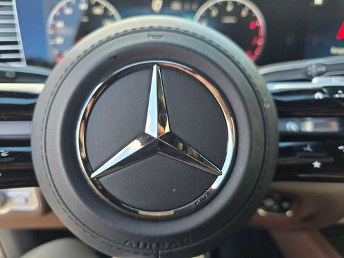 Used 2026 Mercedes-Benz GLS 450 4MATIC image 25