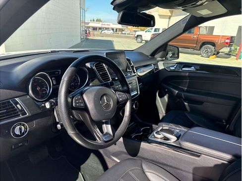 Used 2018 Mercedes-Benz GLE 350 image 15