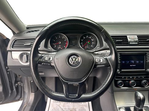 Used 2019 Volkswagen Passat 2.0T Wolfsburg FWD image 19