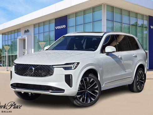 New 2026 Volvo XC90 B5 Plus image 1