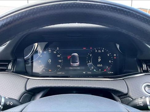 Used 2021 Land Rover Range Rover Evoque R-Dynamic S AWD/4WD image 18