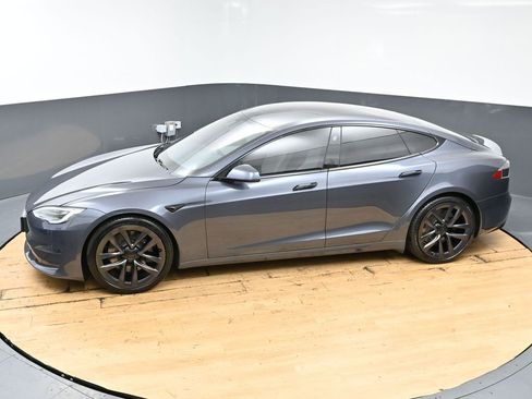 Used 2022 Tesla Model S image 52