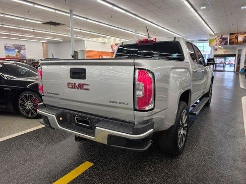 Used 2017 GMC Canyon Denali RWD image 4