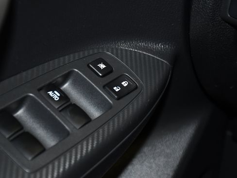 Used 2025 Mitsubishi Eclipse Cross SE AWD/4WD image 32
