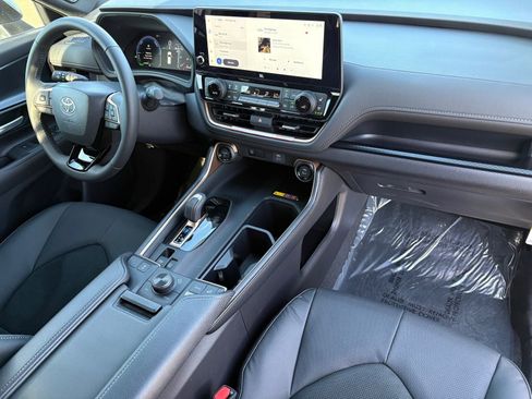New 2026 Toyota Grand Highlander MAX Limited image 14