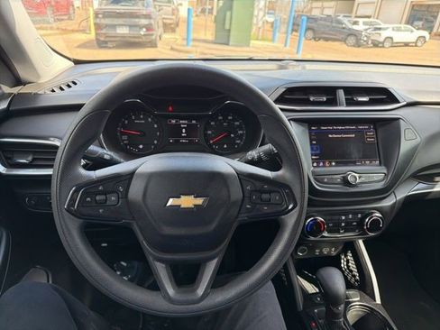 Used 2023 Chevrolet TrailBlazer LT image 21