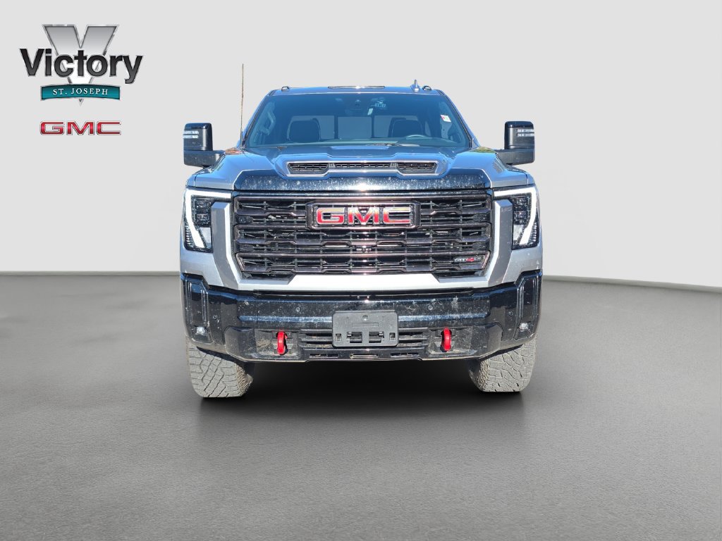 Used 2026 GMC Sierra 2500 AT4X AWD/4WD image 2