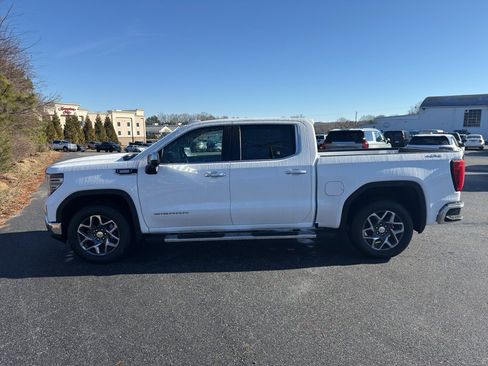 New 2026 GMC Sierra 1500 SLT w/ SLT Premium Package image 3
