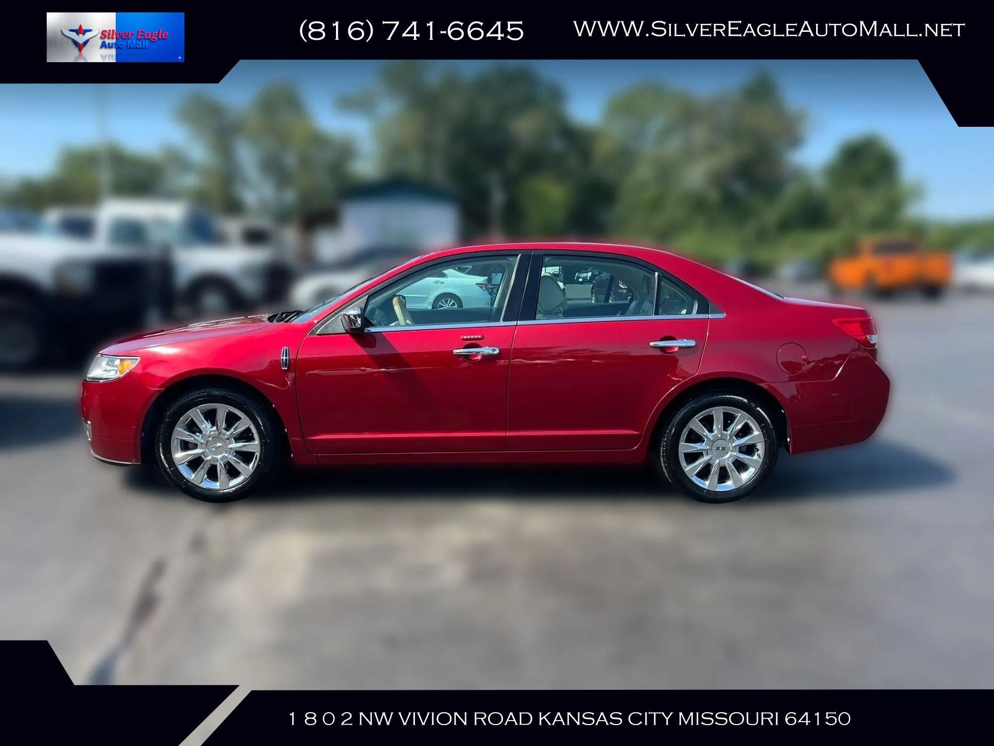 Used 2012 Lincoln MKZ FWD image 2