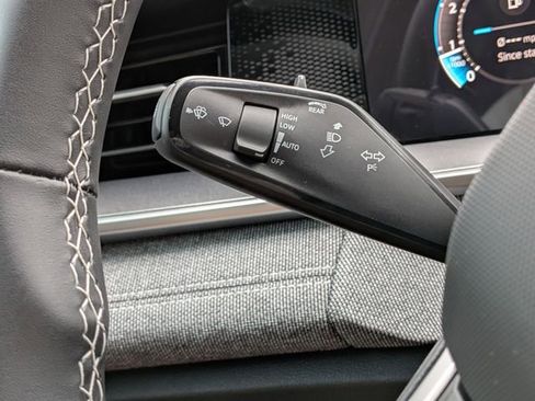 New 2026 Volkswagen Tiguan S FWD image 29