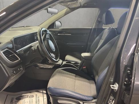 Used 2024 Kia Seltos S AWD/4WD image 6