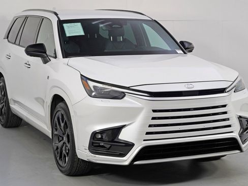 Used 2024 Lexus TX 500h AWD w/ Technology Package image 55