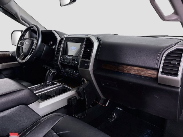Used 2019 Ford F150 Lariat w/ Trailer Tow Package AWD/4WD image 28