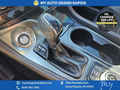 Used 2023 Nissan Maxima SR w/ Sport Mat Group image 25