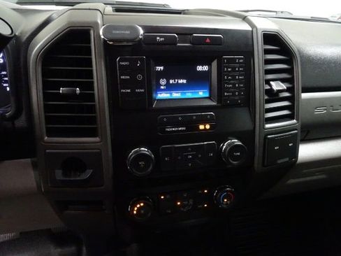 Used 2019 Ford F250 XL w/ Power Equipment Group image 33