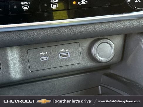 Used 2023 Nissan Rogue S AWD/4WD image 19