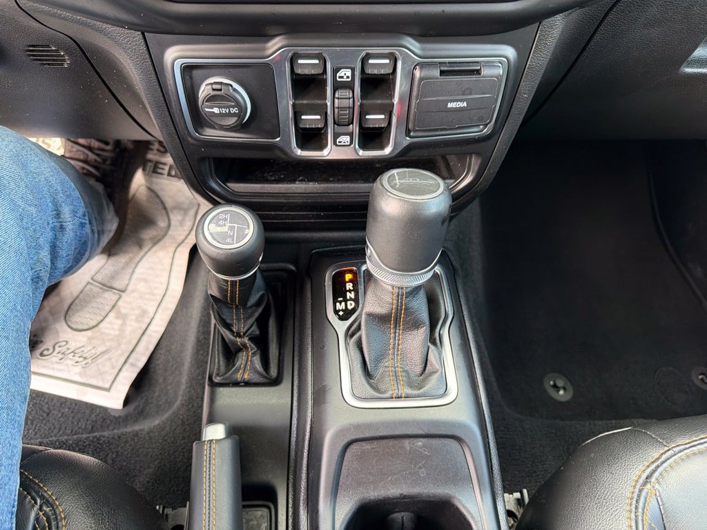 Used 2022 Jeep Gladiator Overland AWD/4WD image 29