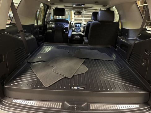 Used 2018 GMC Yukon SLT w/ Open Road Package image 46