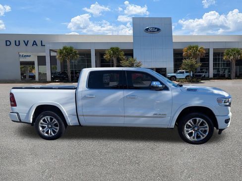 Used 2024 RAM 1500 Limited w/ Body Color Bumper Group image 3