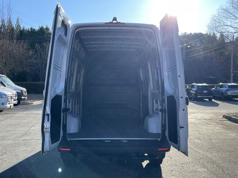 New 2025 Mercedes-Benz Sprinter 2500 image 14
