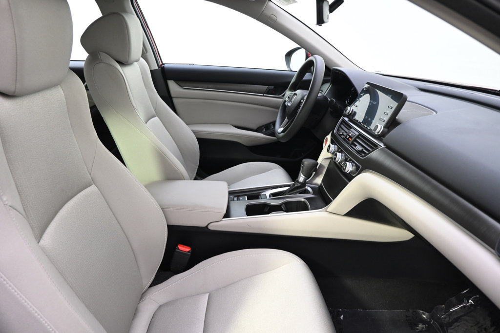 Used 2018 Honda Accord LX image 13