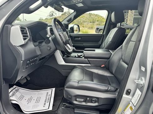 Used 2022 Toyota Tundra Platinum image 13