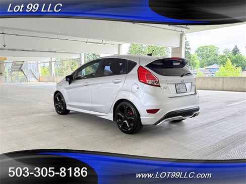 Used 2015 Ford Fiesta ST FWD image 8