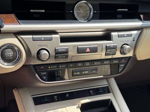 Used 2017 Lexus ES 350 w/ Navigation System Package FWD image 16