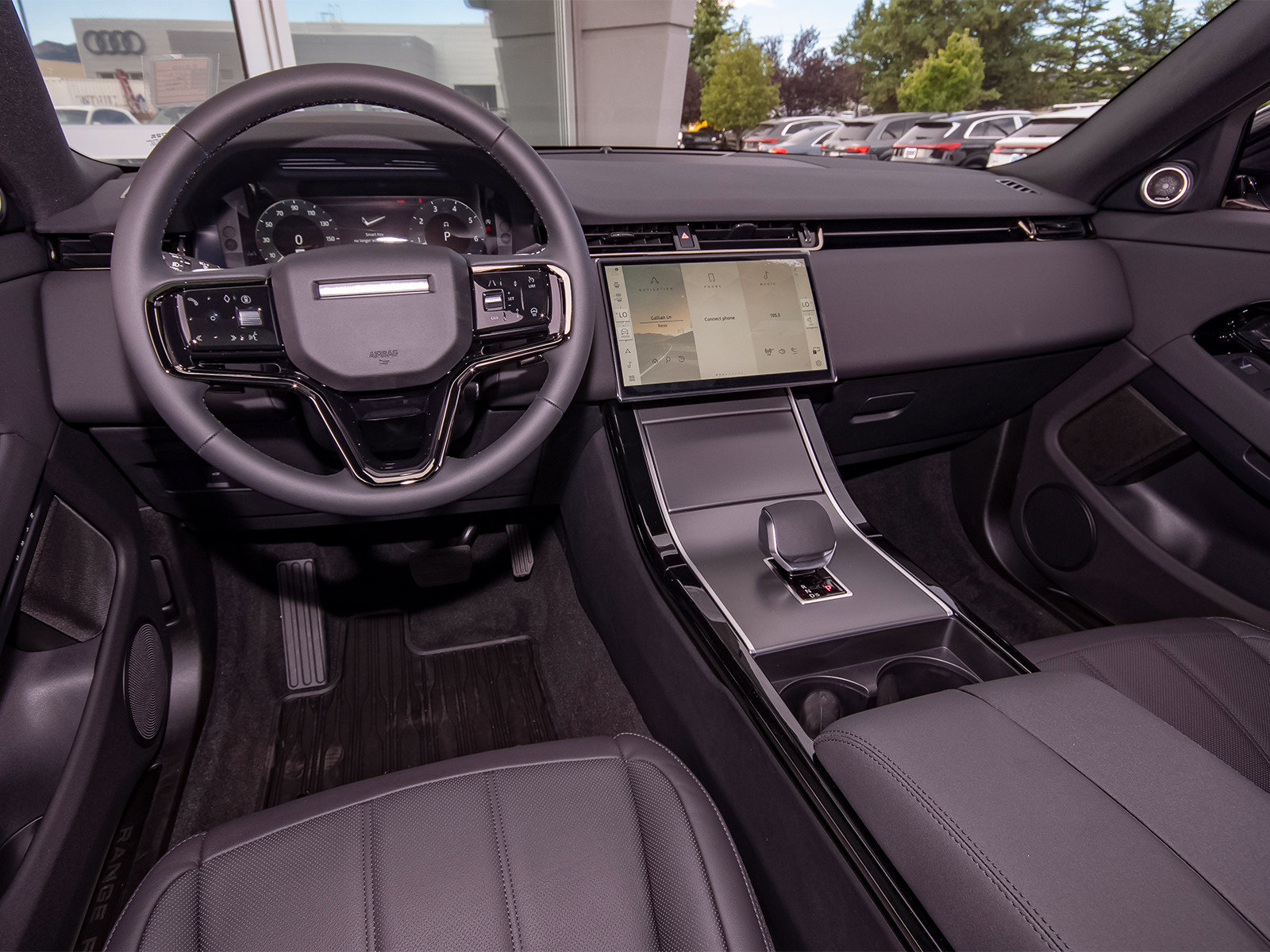 New 2026 Land Rover Range Rover Evoque S AWD/4WD image 36