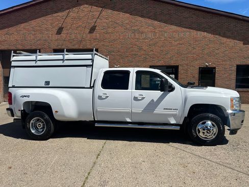 Used 2012 Chevrolet Silverado 3500 LTZ w/ LTZ Plus Package AWD/4WD image 6