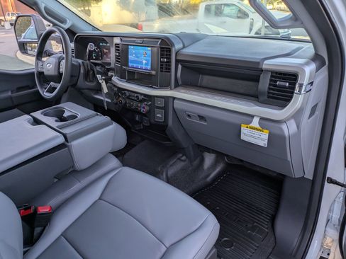 New 2026 Ford F450 XL image 33