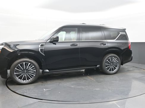 New 2025 Nissan Armada Platinum Reserve image 4