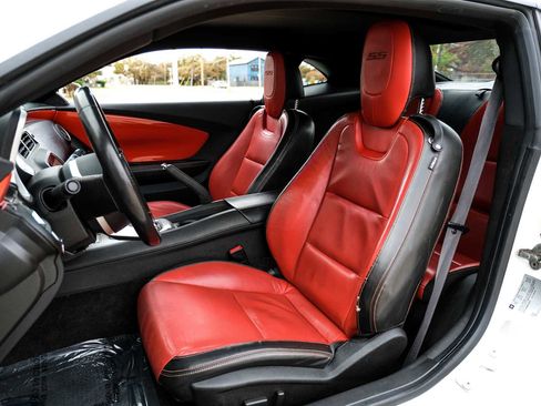 Used 2011 Chevrolet Camaro SS w/ RS Package image 27