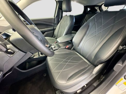 Used 2024 Ford Mustang Mach-E Select image 11