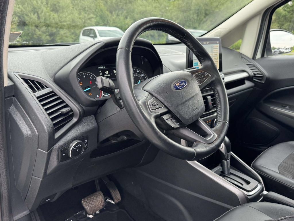 Used 2019 Ford EcoSport SES w/ Interior Protection Package AWD/4WD image 2