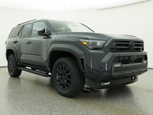 New 2026 Toyota 4Runner SR5 RWD image 7