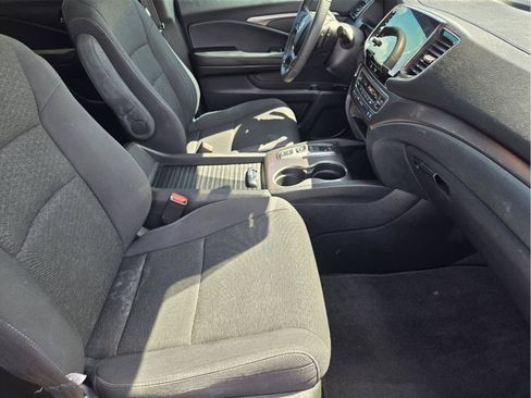 Used 2021 Honda Passport Sport image 12