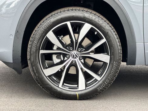 New 2026 Volkswagen Atlas SEL Premium R-Line AWD/4WD image 26