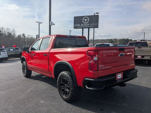Used 2022 Chevrolet Silverado 1500 ZR2 image 7