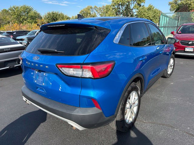 Used 2021 Ford Escape SE w/ Cold Weather Package FWD image 4