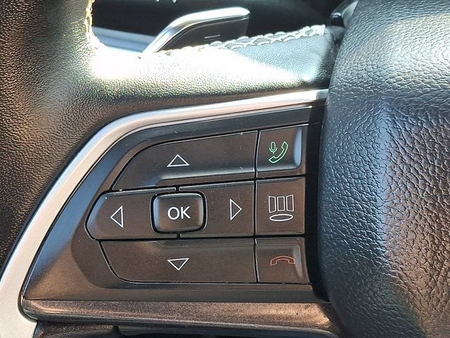 Used 2022 Jeep Grand Cherokee Altitude AWD/4WD image 21