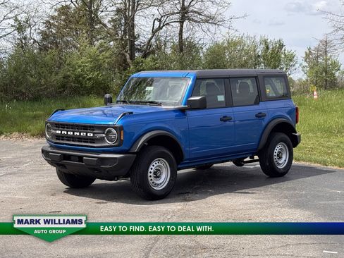 New 2026 Ford Bronco 4-Door AWD/4WD image 1