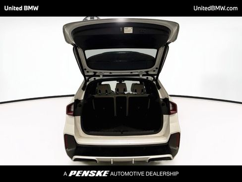 Used 2023 BMW X1 xDrive28i w/ Premium Package AWD/4WD image 14