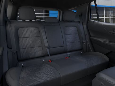 New 2026 Chevrolet Equinox LT image 17