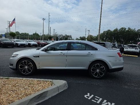 Used 2015 Ford Taurus SHO w/ Equipment Group 401A AWD/4WD image 19