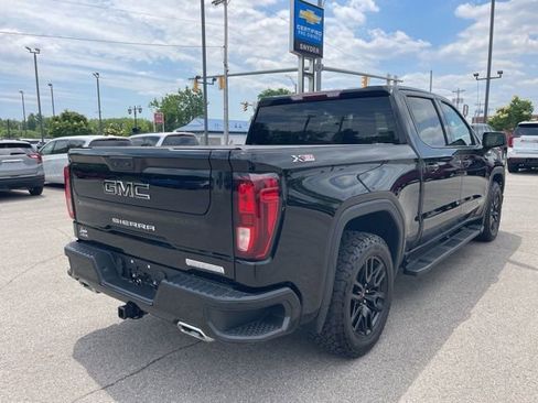 Used 2022 GMC Sierra 1500 Elevation w/ LPO, Elevation Black Package AWD/4WD image 3
