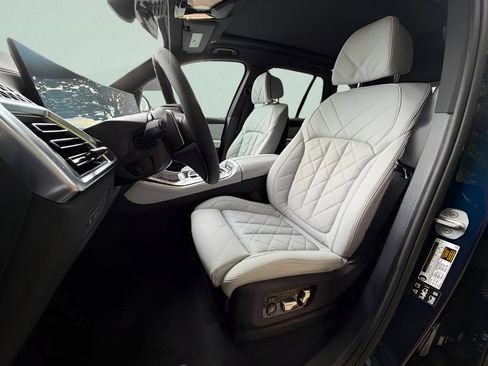 New 2026 BMW X5 xDrive40i AWD/4WD image 10